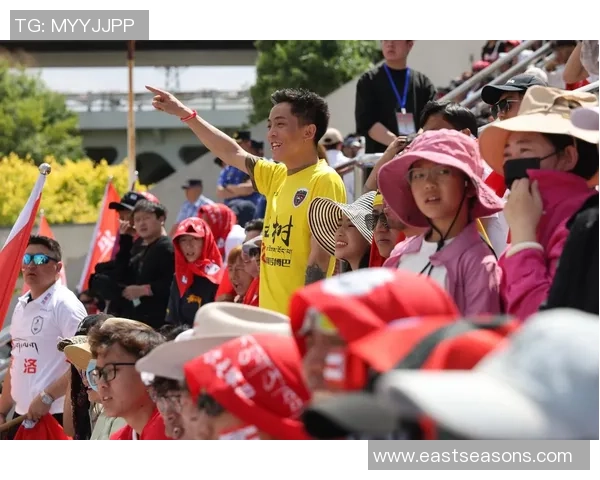 最新足球明星晋级名单揭晓引发热议球迷期待精彩赛事来临