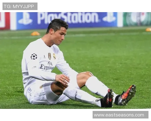 足球明星高清组合海报展现绿茵场上的传奇瞬间与激情时刻 足球明星高清组合海报展现绿茵场上的传奇瞬间与激情时刻